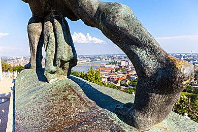 《腐烂国度3》Steam商店页上线 支持简体中文、首批截图